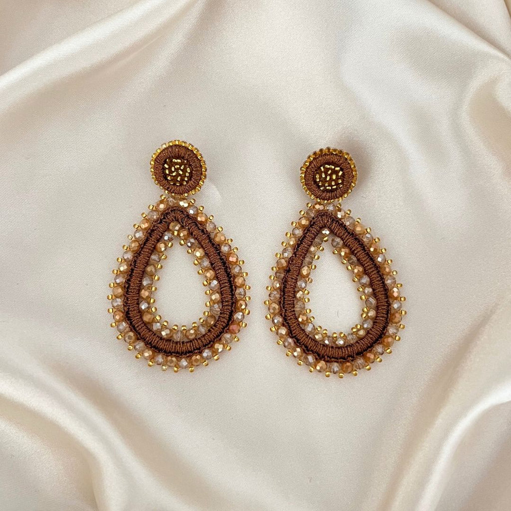 Grande Drops Tarah Earrings - Brown Gold - Satin - Paulie Pocket