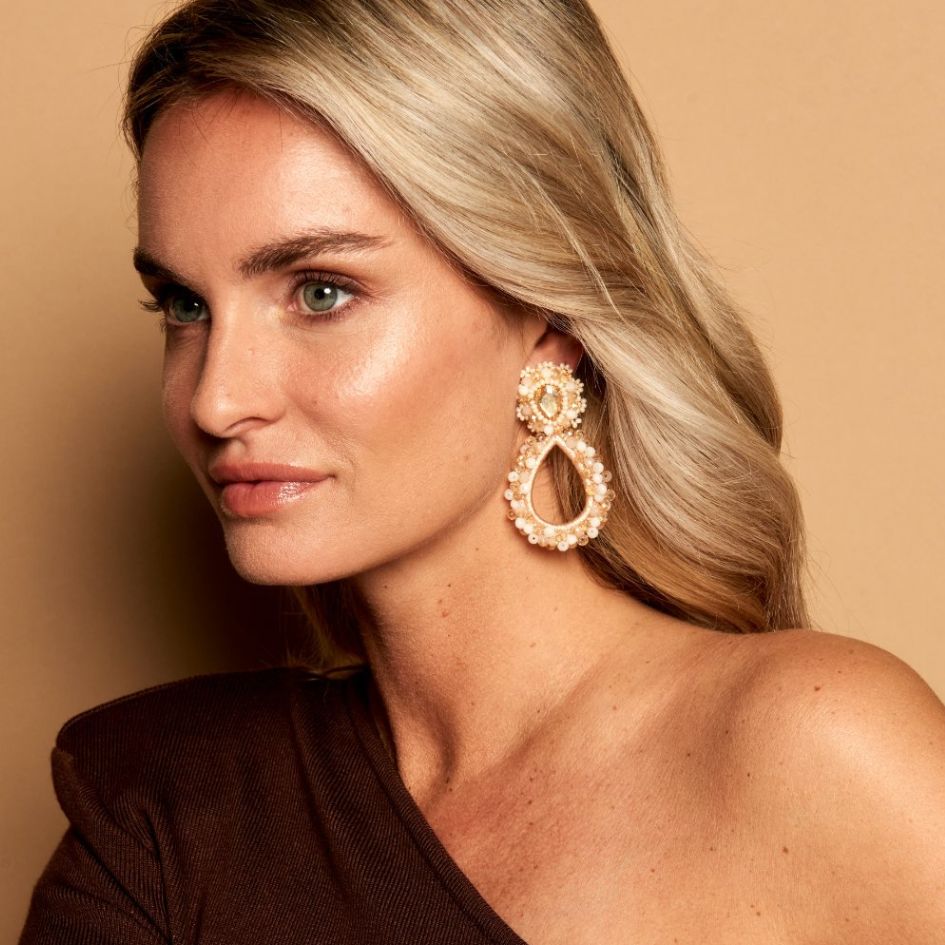 Lauren Stone Earrings - Beige - Model - Paulie Pocket
