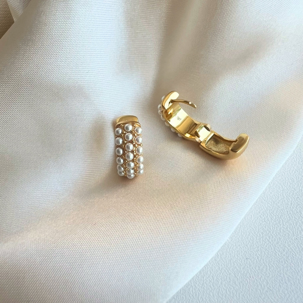 Pearl Hug Hoops Earrings - Gold