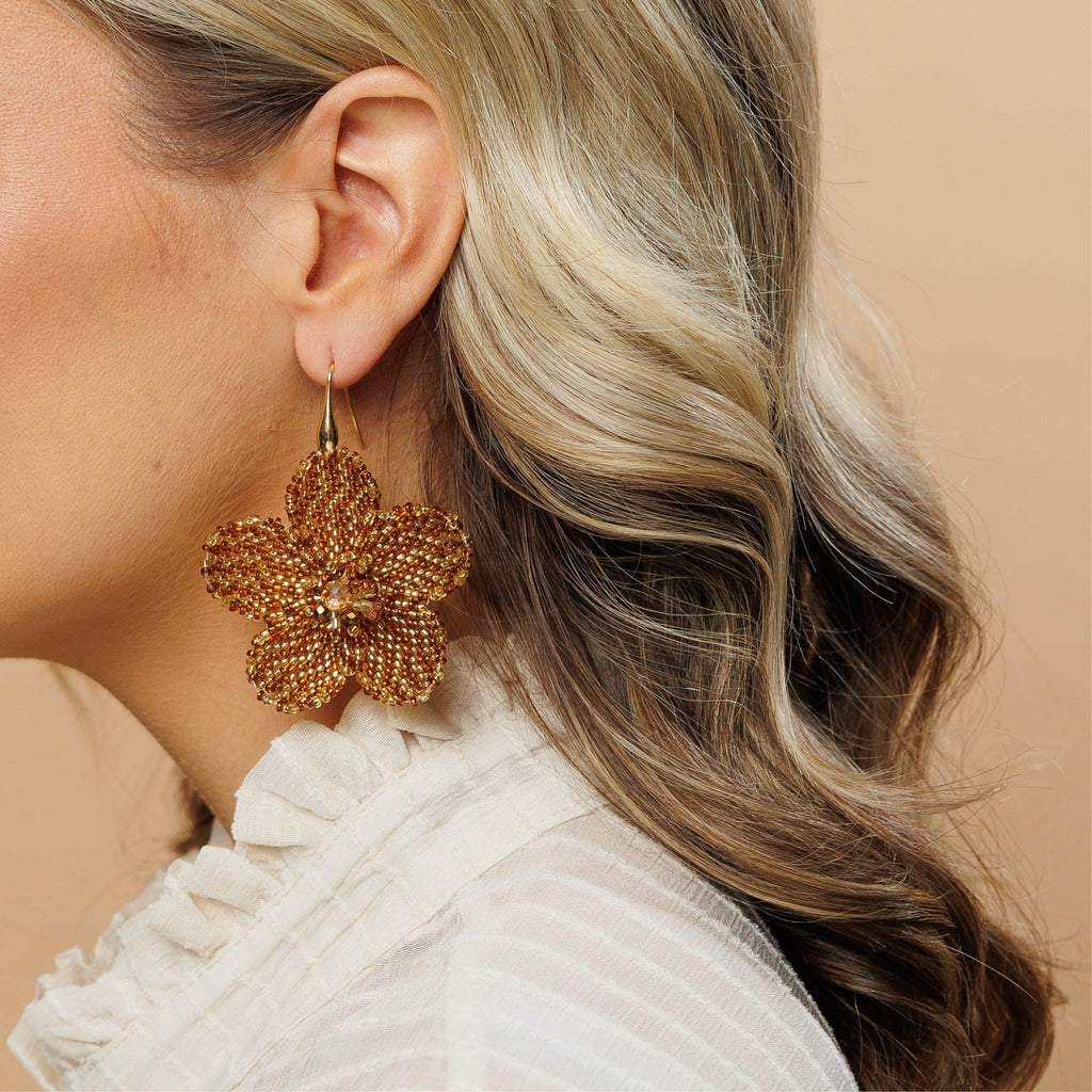 Poppy Flower Earrings - Gold - Model - Paulie Pocket2