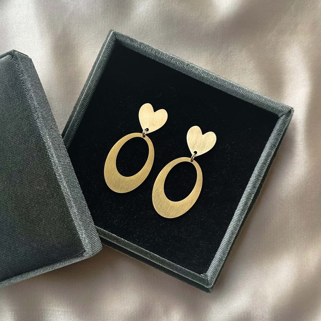 Small Oval Hearts Earrings - Gold - Satin - Paulie Pocket 
