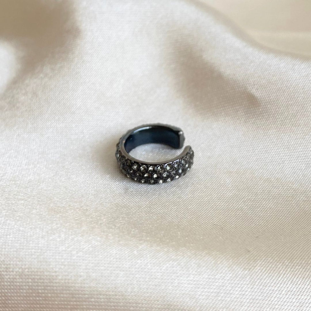 Brilliance Ear Cuff - Black Diamond