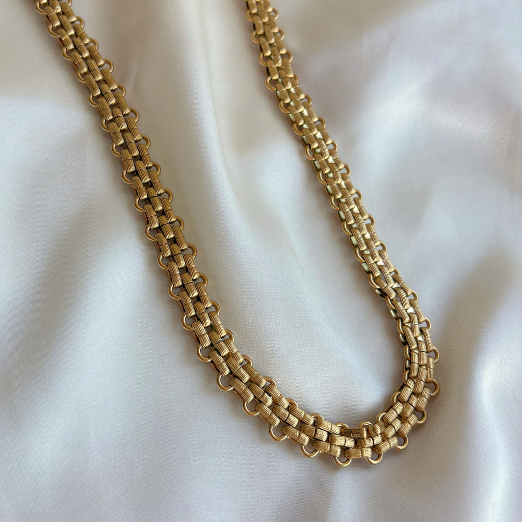 Gold Bold Chain Necklace