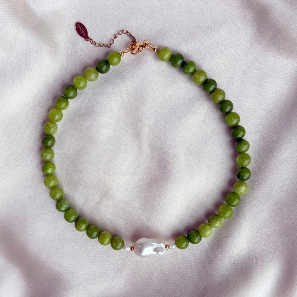 Green Beads Pearl Necklace