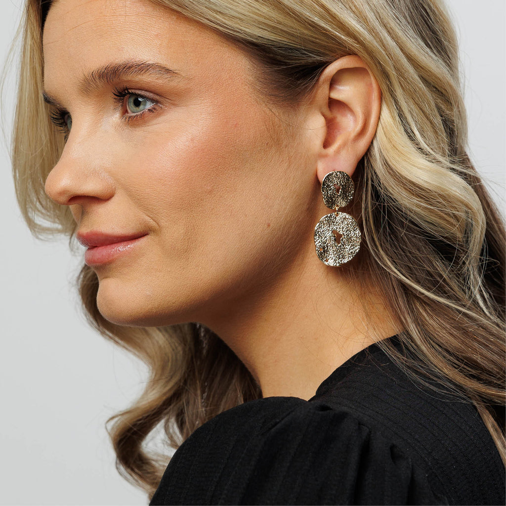 Organic Shaped Earrings - Gold - Model - Paulie Pocket