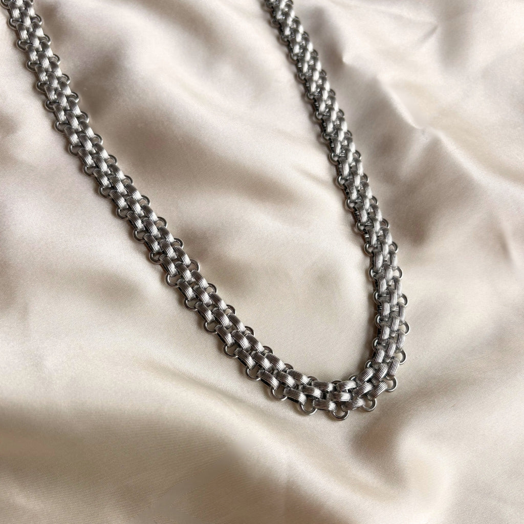 Silver Bold Chain Necklace - Satin - Paulie Pokcet